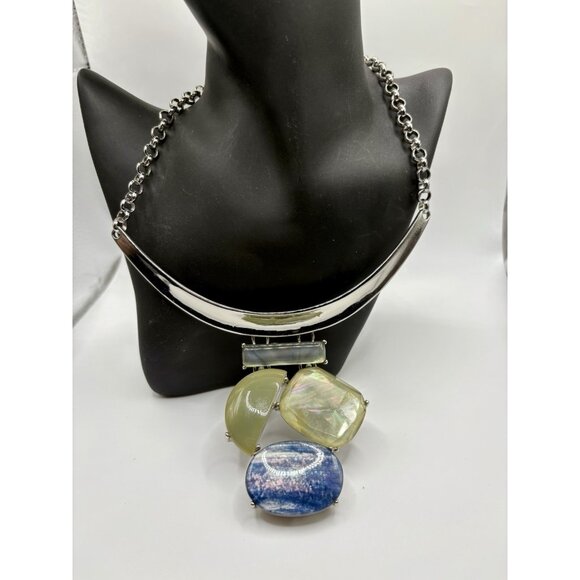 Chicos Silver Tone Collar Necklace Faux Gemstone Large Statement Pendant - Picture 1 of 4